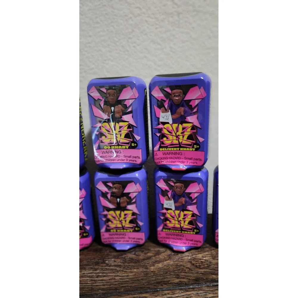 10 Brand New SBZ Screen Breakz Khaby Tac Classic Golden Delivery Collectable